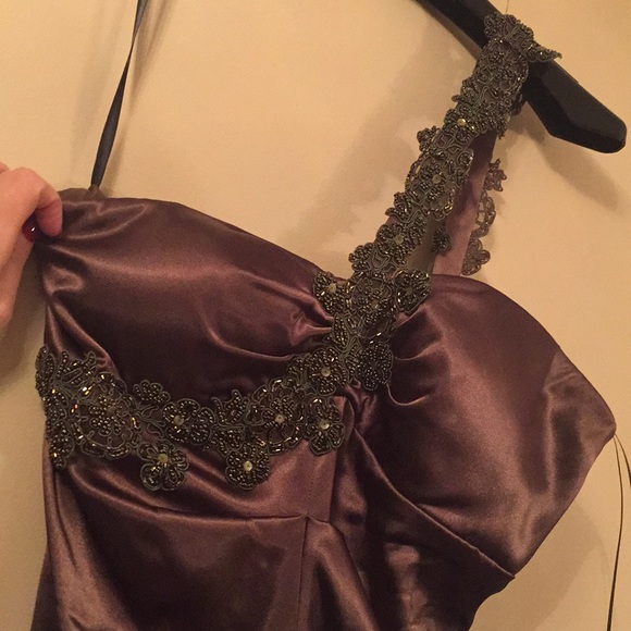 Xscape Beautiful Brown Evening Gown Size 12 - Picture 2 of 8